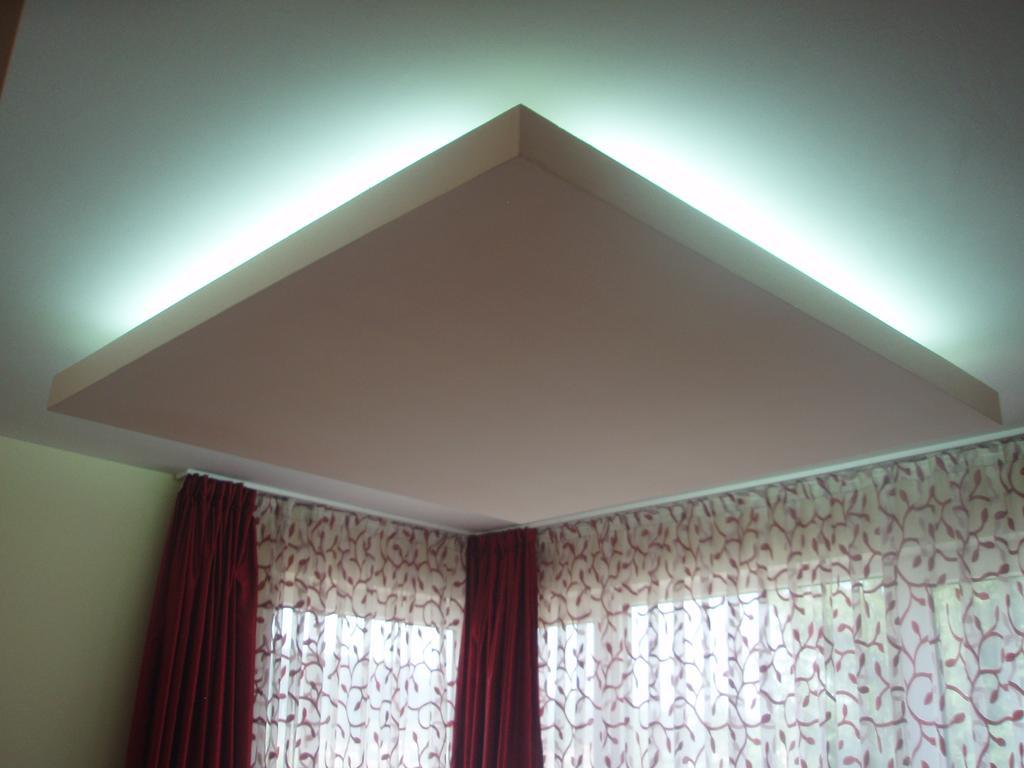 Mania Guest House 卡洛费尔 外观 照片